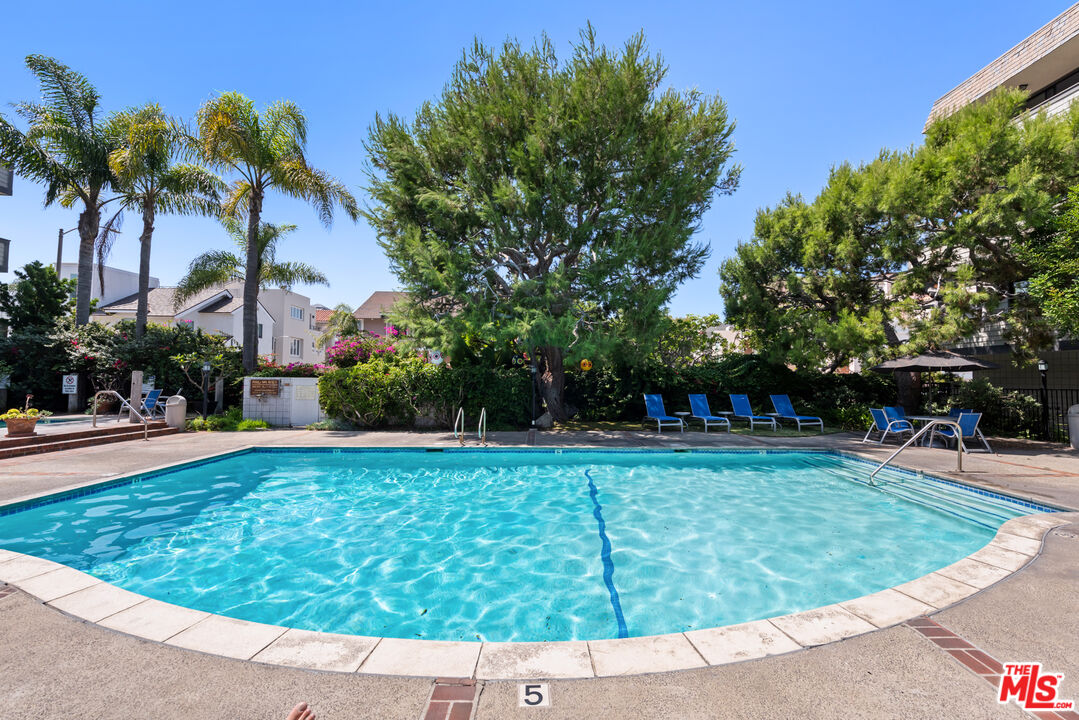 306 Bora Bora Way Unit: 306