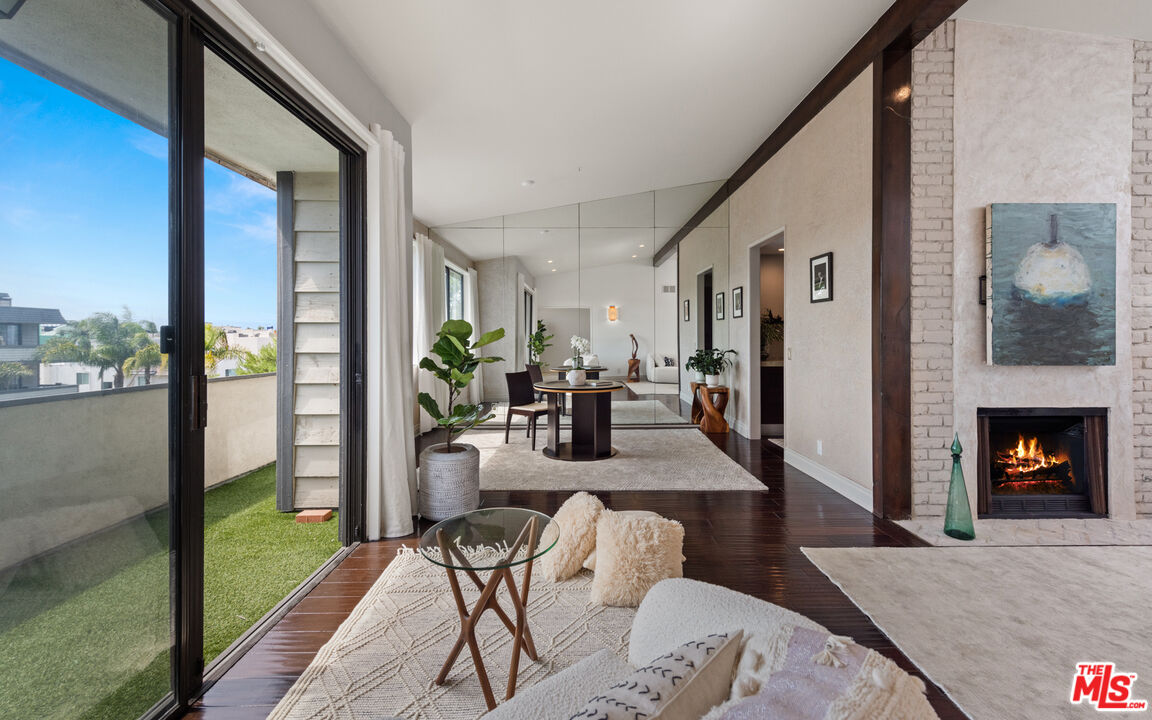 306 Bora Bora Way Unit: 306