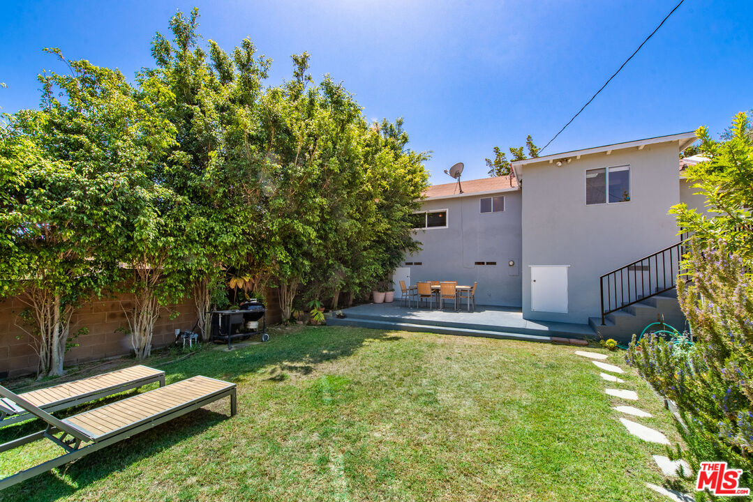 3023 Prospect Ave
