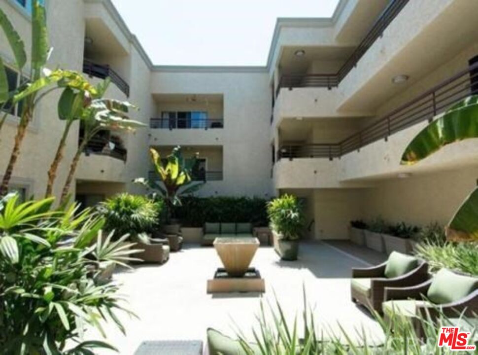 11848 Kiowa Ave Unit: 307