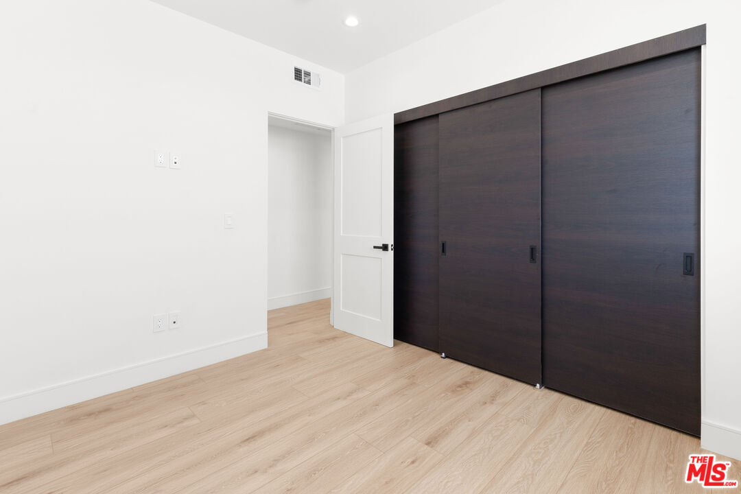 4661 Pickford St Unit: 2