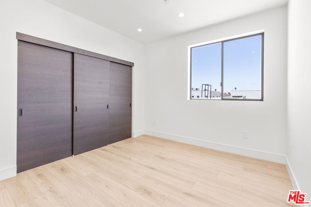 4661 Pickford St Unit: 2