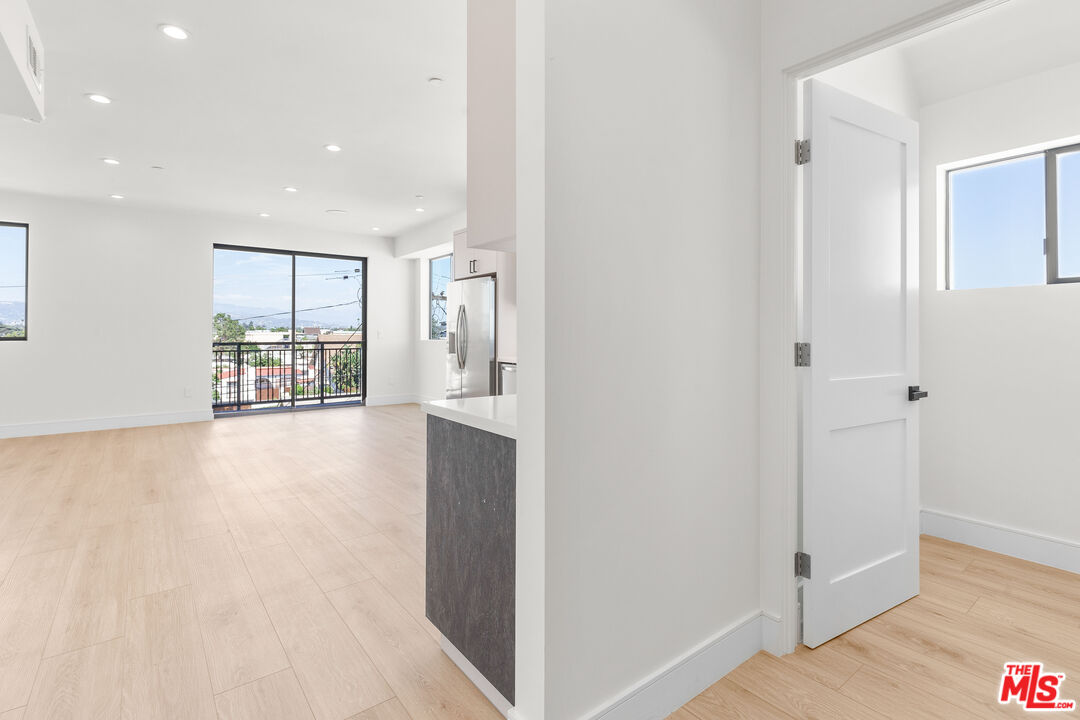 4661 Pickford St Unit: 5