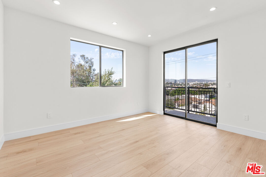 4661 Pickford St Unit: 5