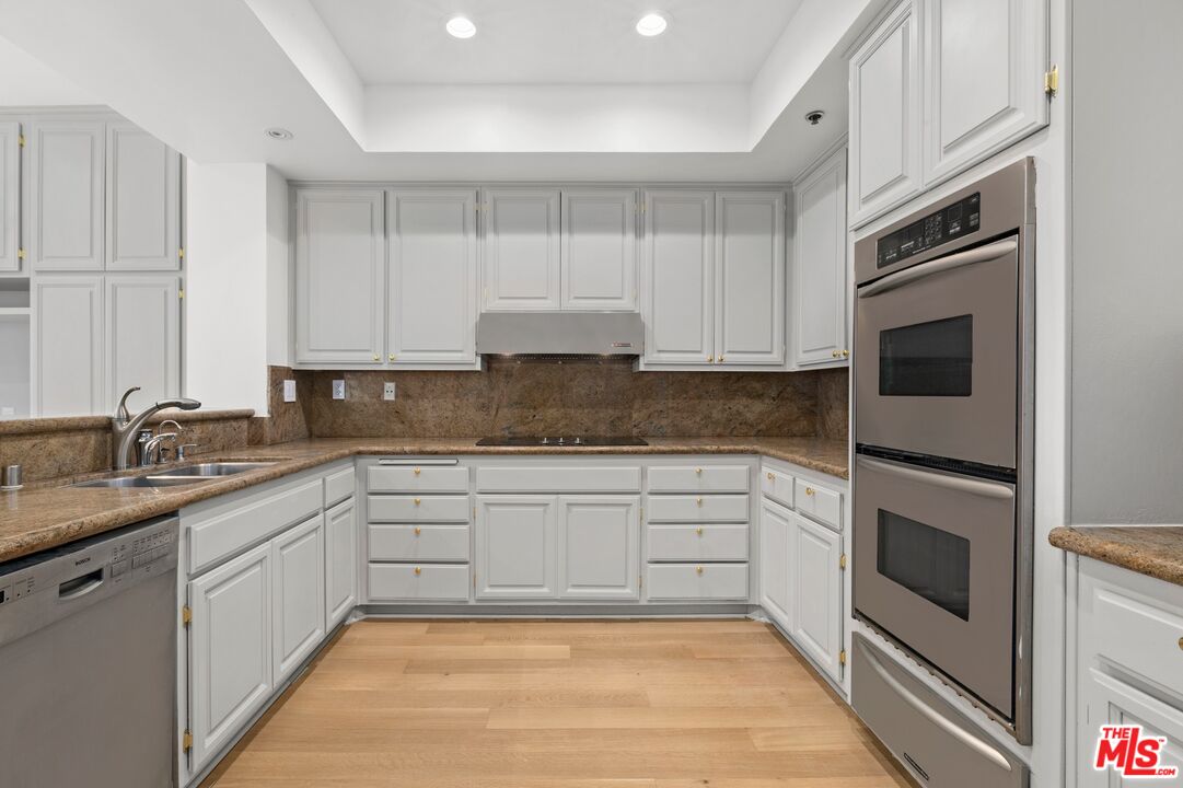 2132 Century Park Ln Unit: 409