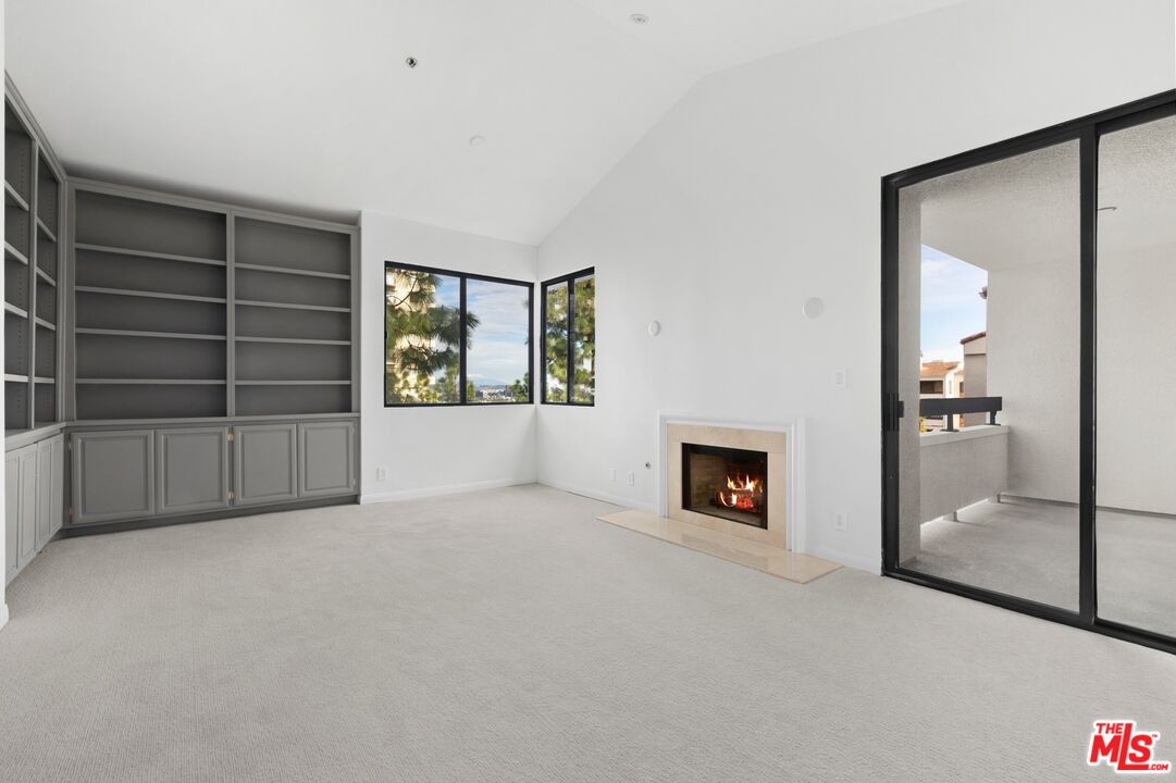 2132 Century Park Ln Unit: 409