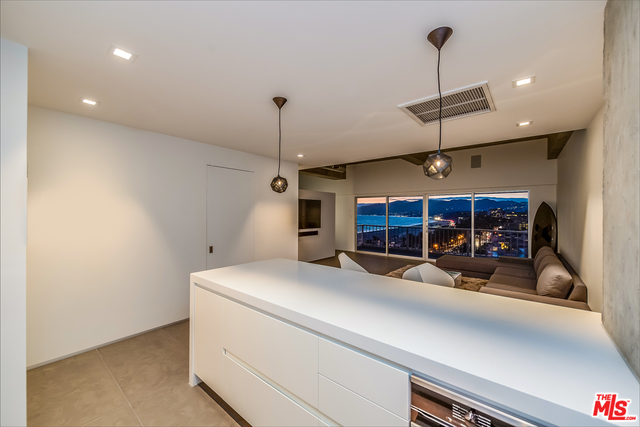 101 CALIFORNIA AVE Unit: 1405