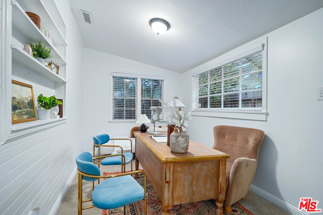 1212 N Beverly Glen Blvd