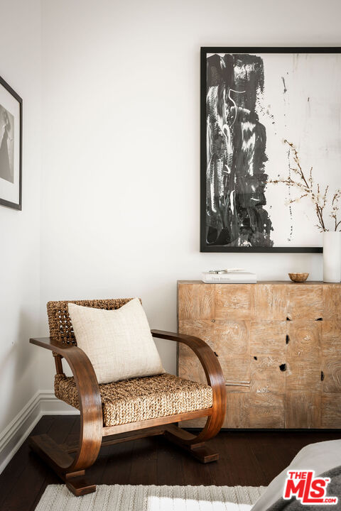 1316 Amherst Ave Unit: 402