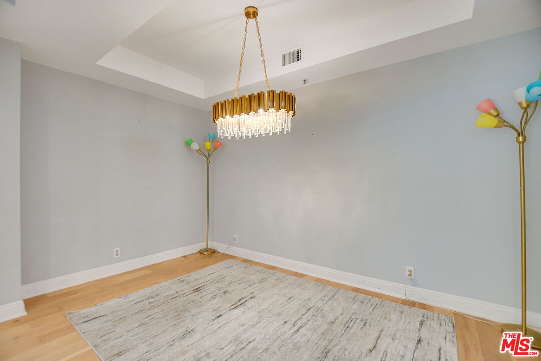 2112 Century Park Ln Unit: 212