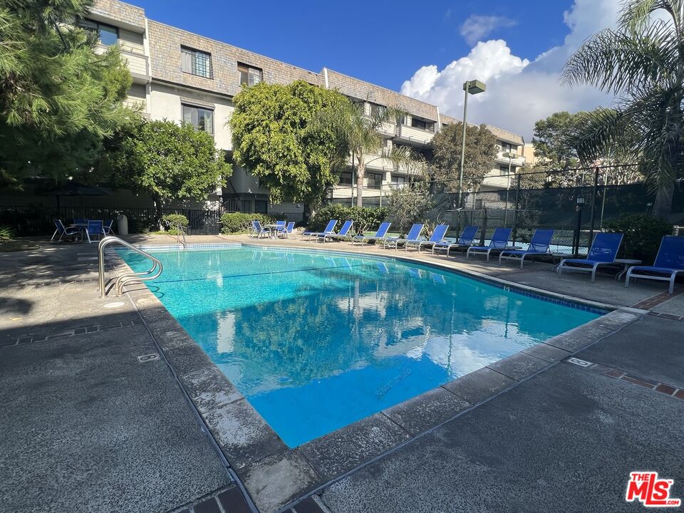 5100 Via Dolce Unit: 114