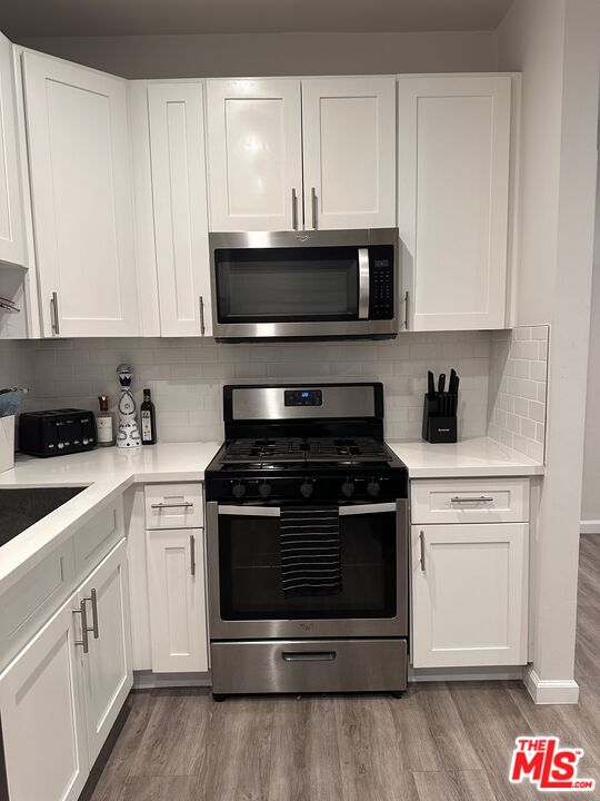 163 N Clark Dr Unit: 4