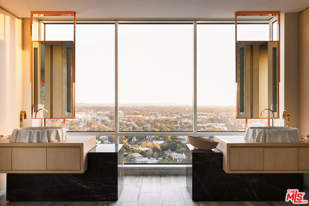 1200 Club View Dr Unit: 20