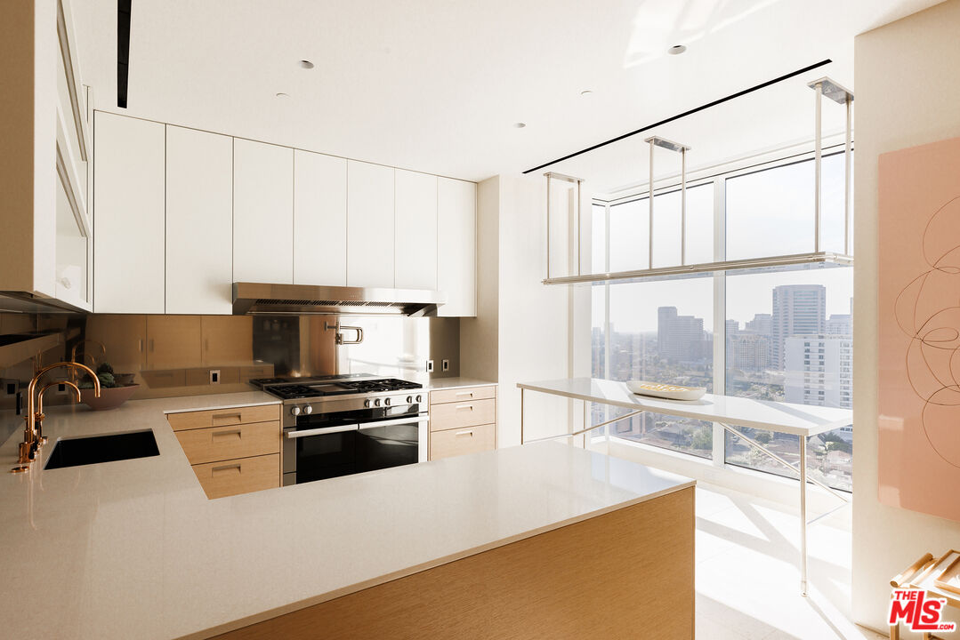 1200 Club View Dr Unit: 20