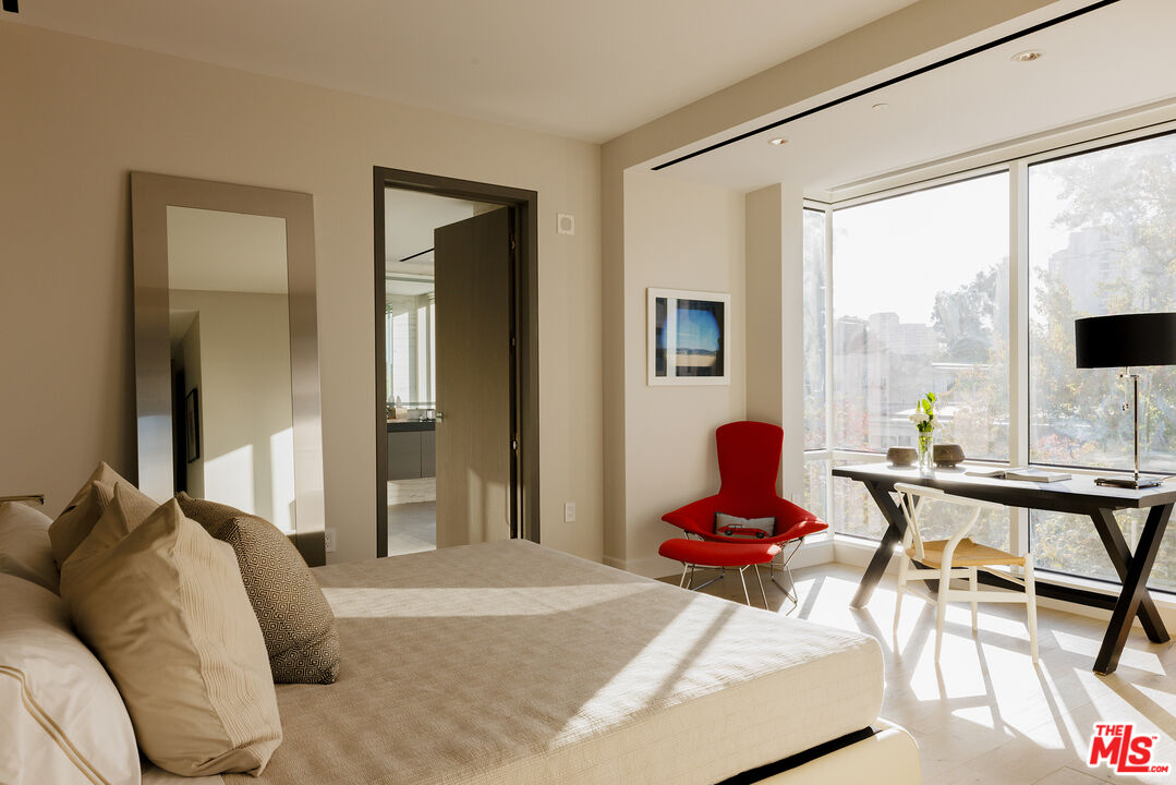 1200 Club View Dr Unit: #4NW