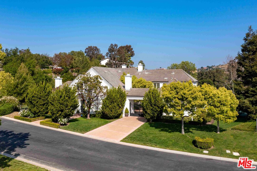 1480 Cheviot Hills Ct