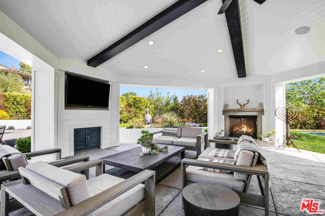 1480 Cheviot Hills Ct