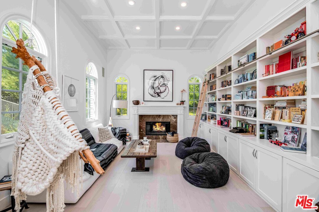 1480 Cheviot Hills Ct