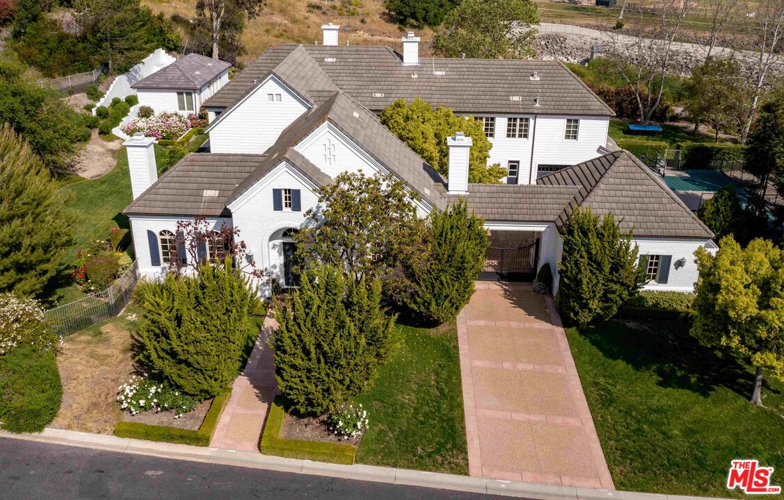 1480 Cheviot Hills Ct