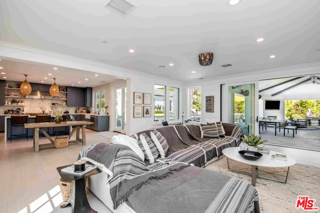 1480 Cheviot Hills Ct