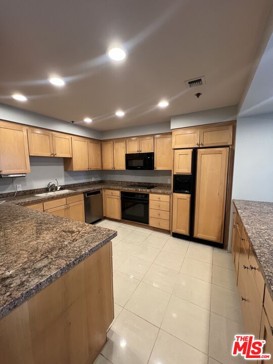10445 Wilshire Blvd Unit: 1201