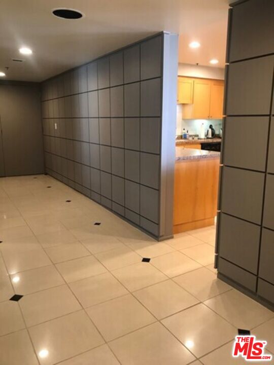 10445 Wilshire Blvd Unit: 1201