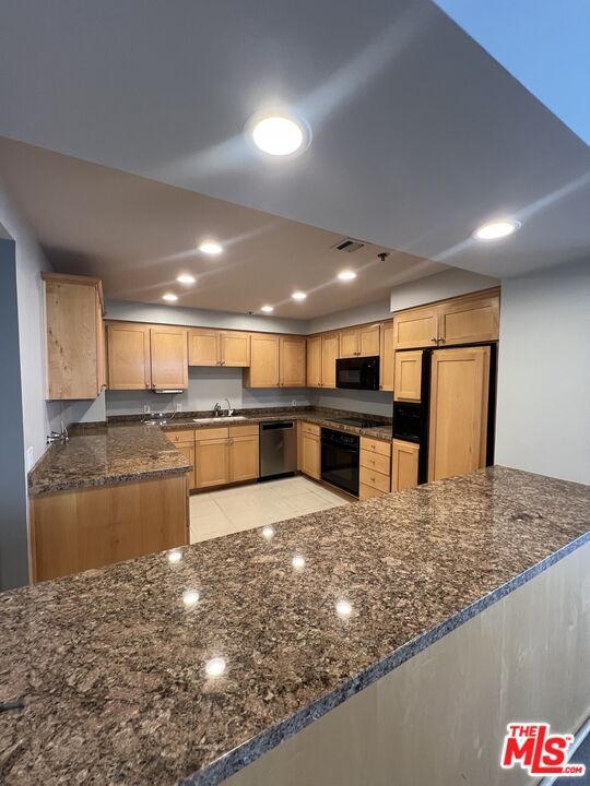 10445 Wilshire Blvd Unit: 1201