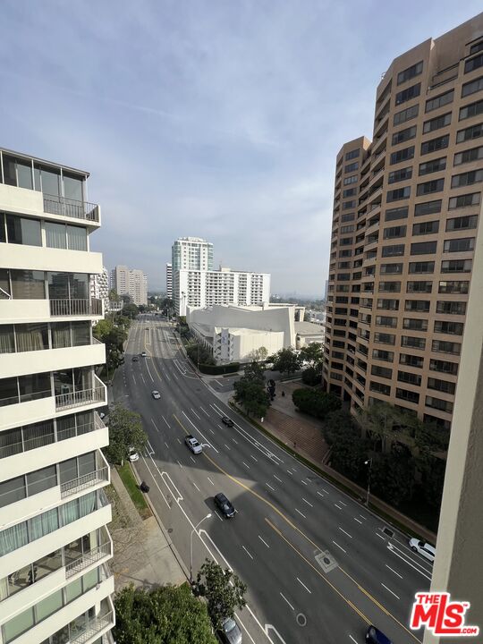 10445 Wilshire Blvd Unit: 1201