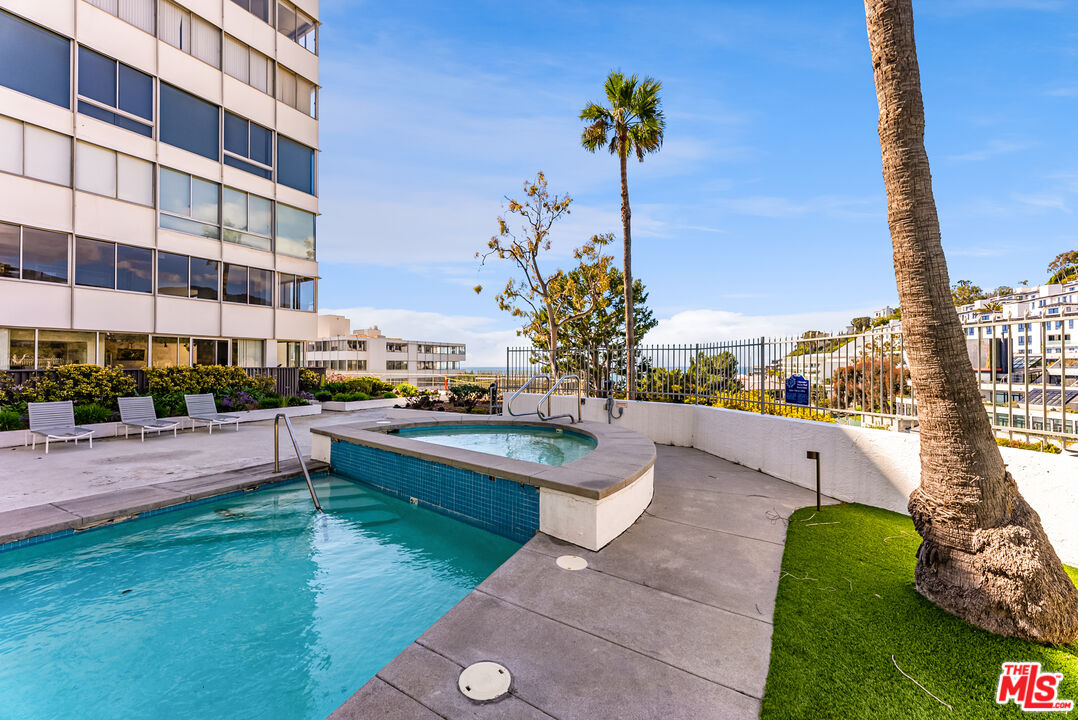 17350 W Sunset Blvd Unit: 605