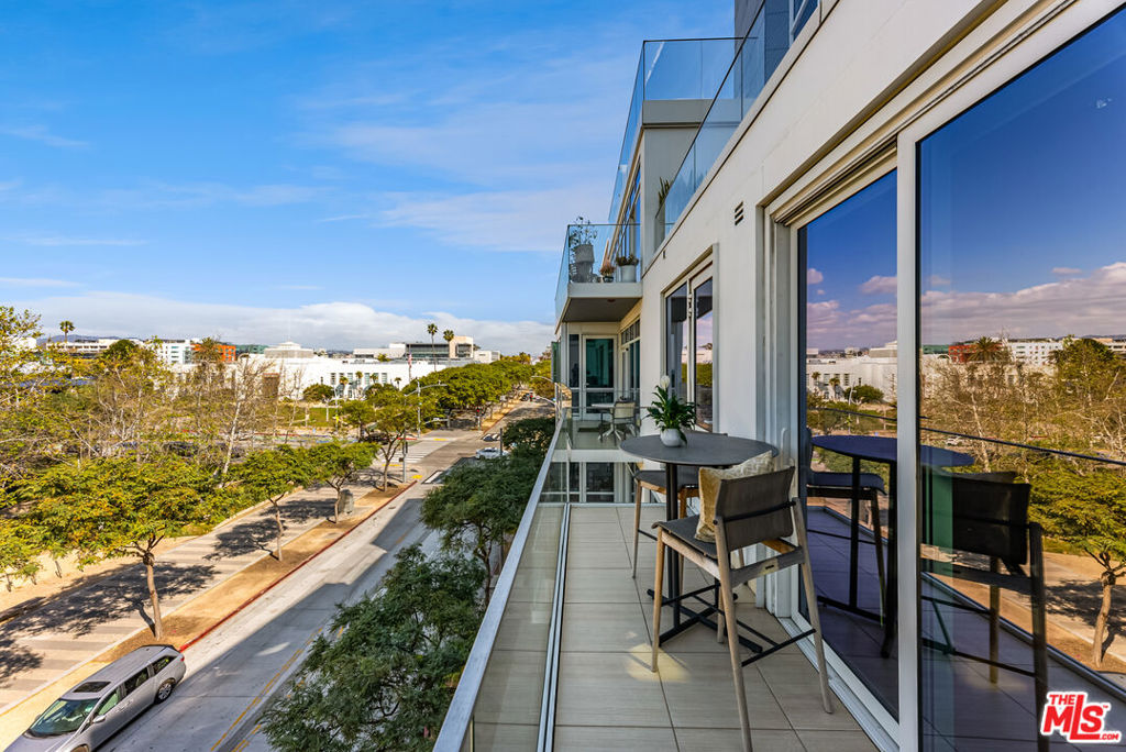 1705 Ocean Avenue Unit: 410