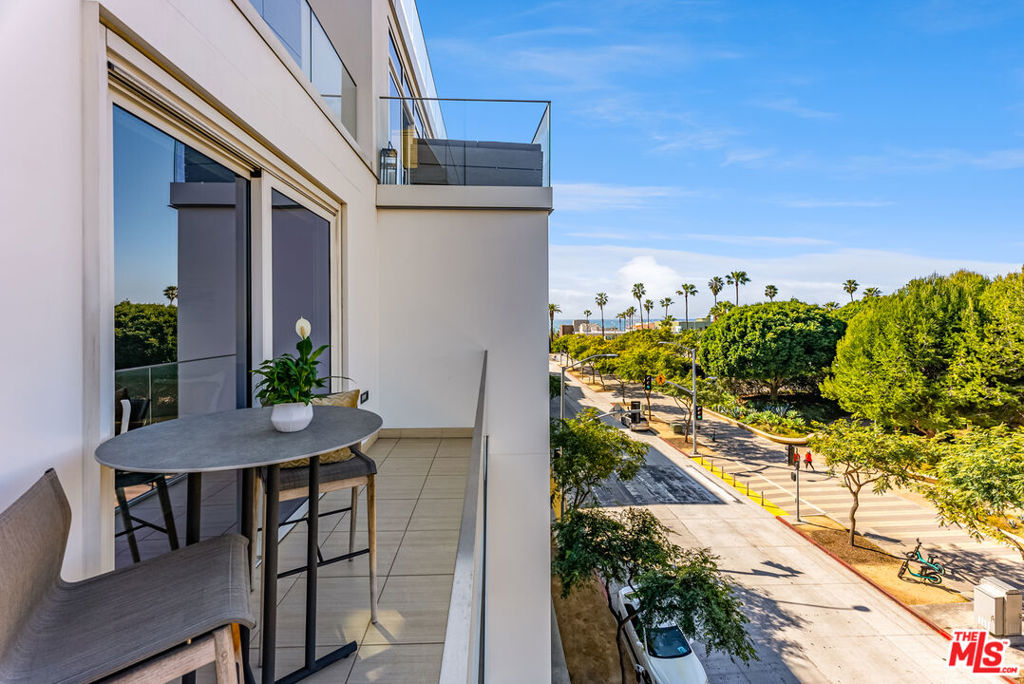 1705 Ocean Avenue Unit: 410
