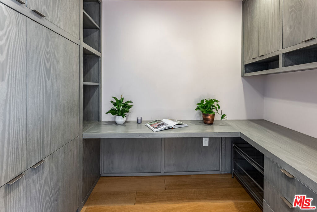 1705 Ocean Avenue Unit: 410