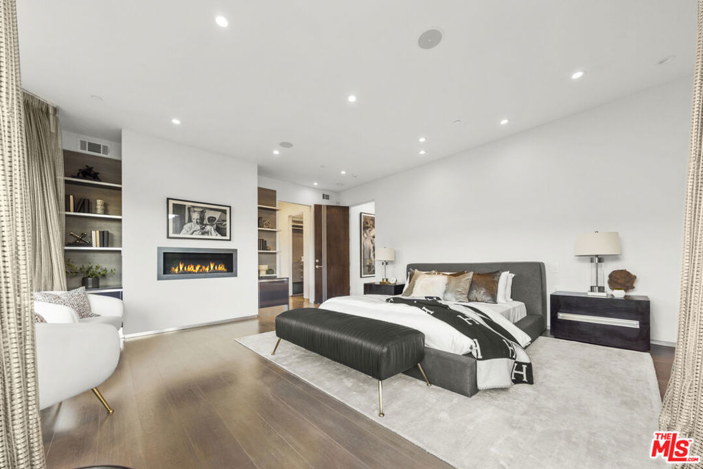 9586 Shirley Lane