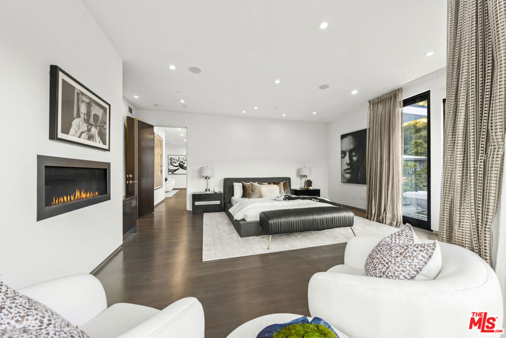 9586 Shirley Lane