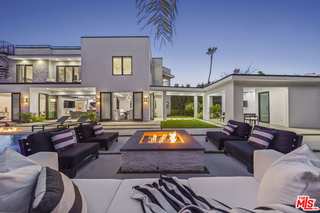 9586 Shirley Lane