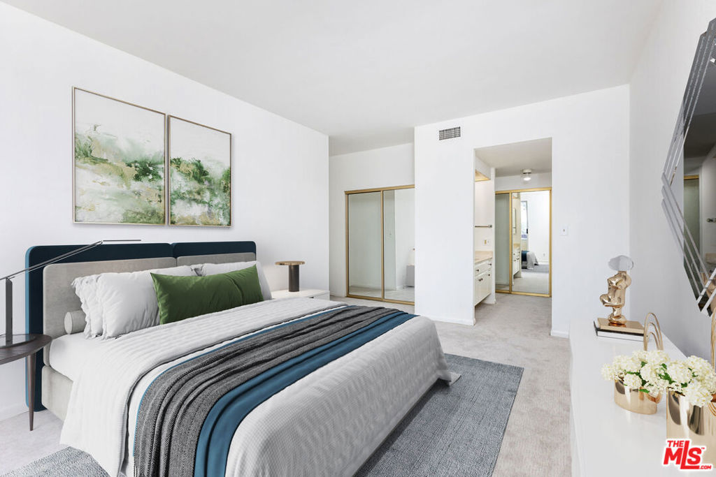 321 S San Vicente Boulevard 706