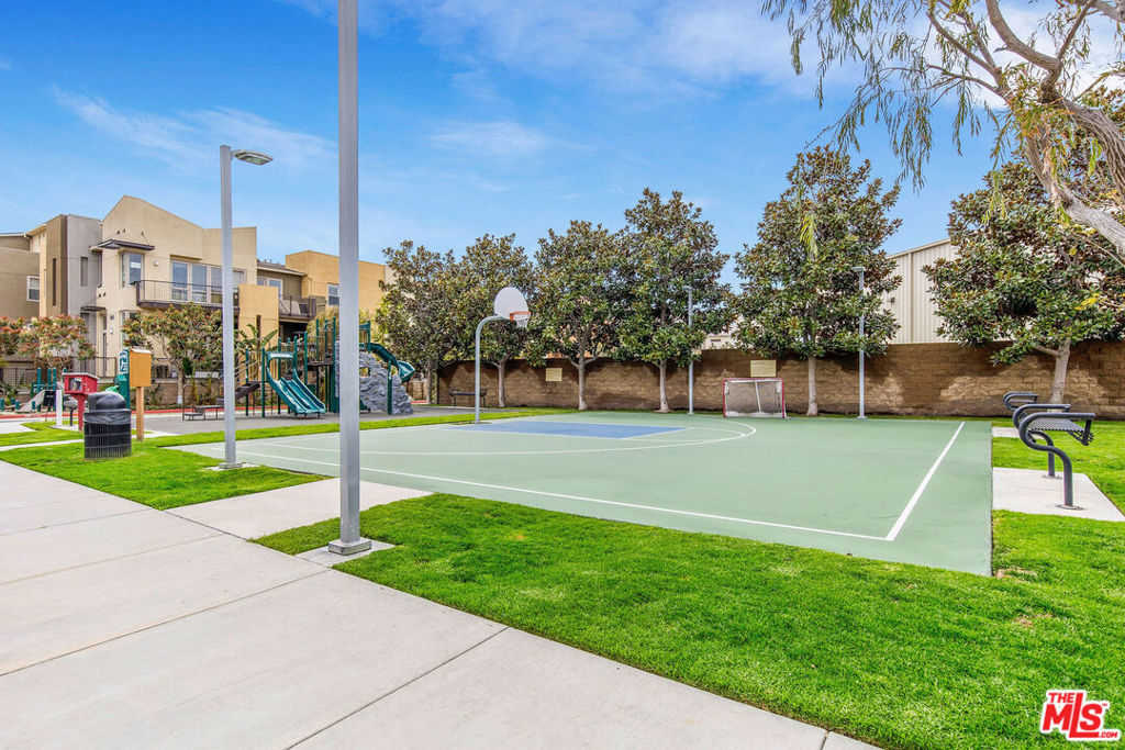5403 W 149th Place Unit: 1
