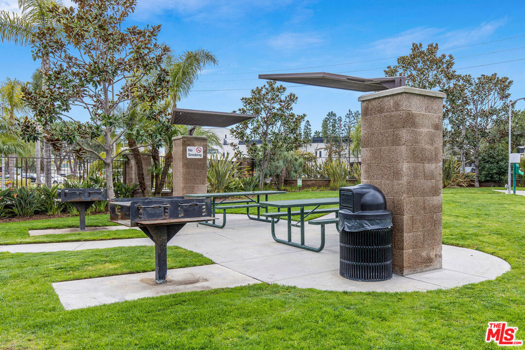 5403 W 149th Place Unit: 1