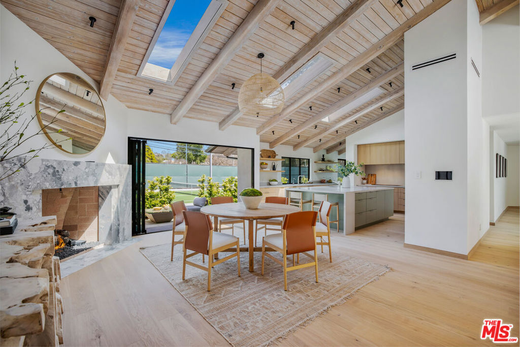 1508 Old Oak Road