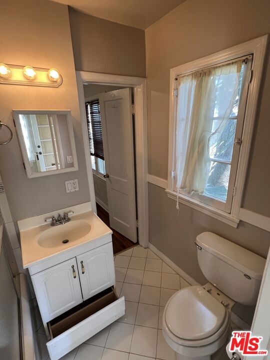 953 18th Street Unit: A