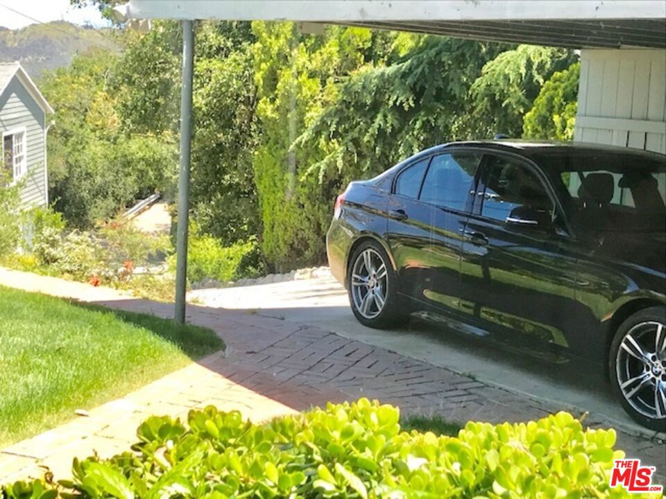 2050 Cyprean Drive