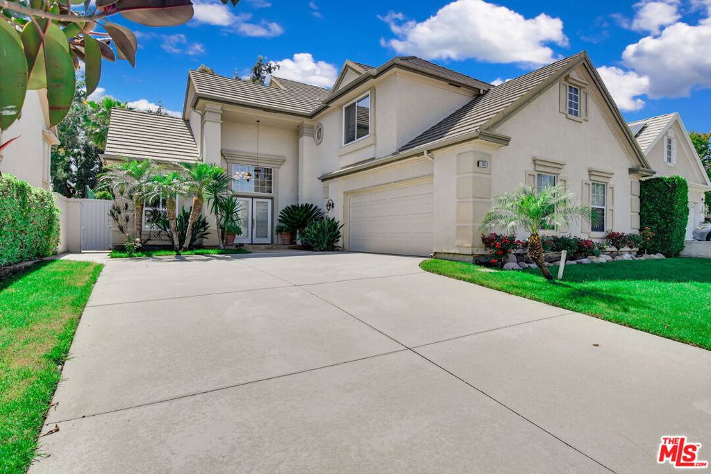7000 Fabriano Place