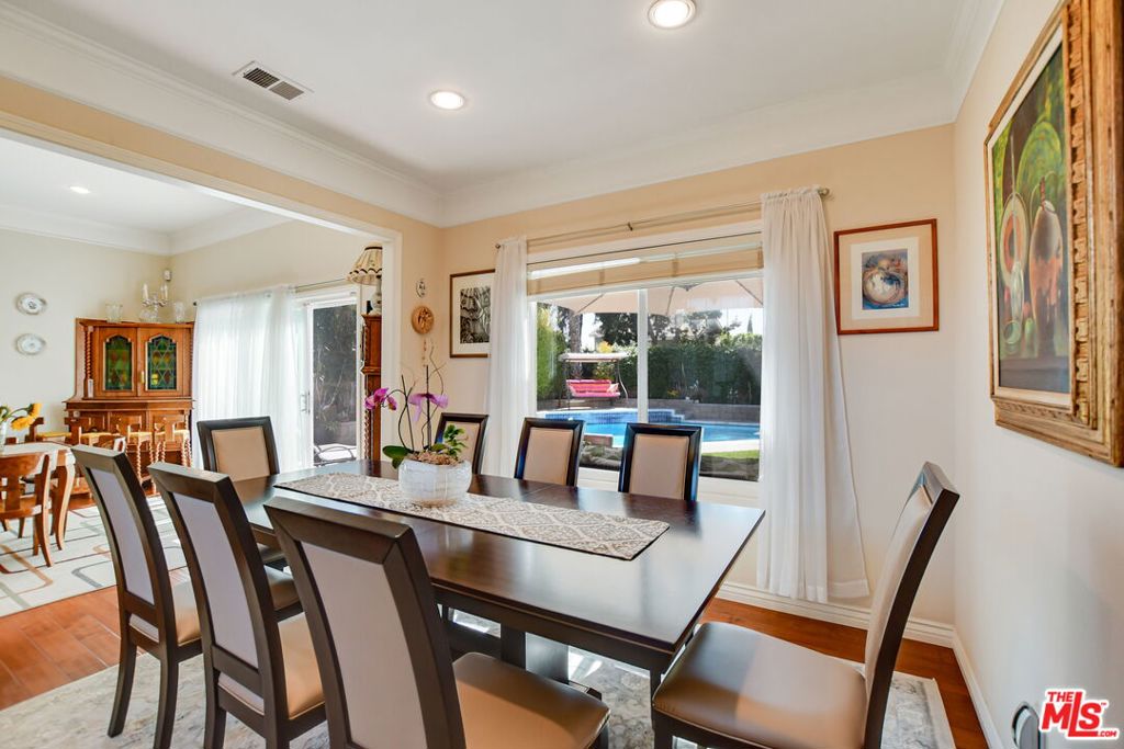 7000 Fabriano Place