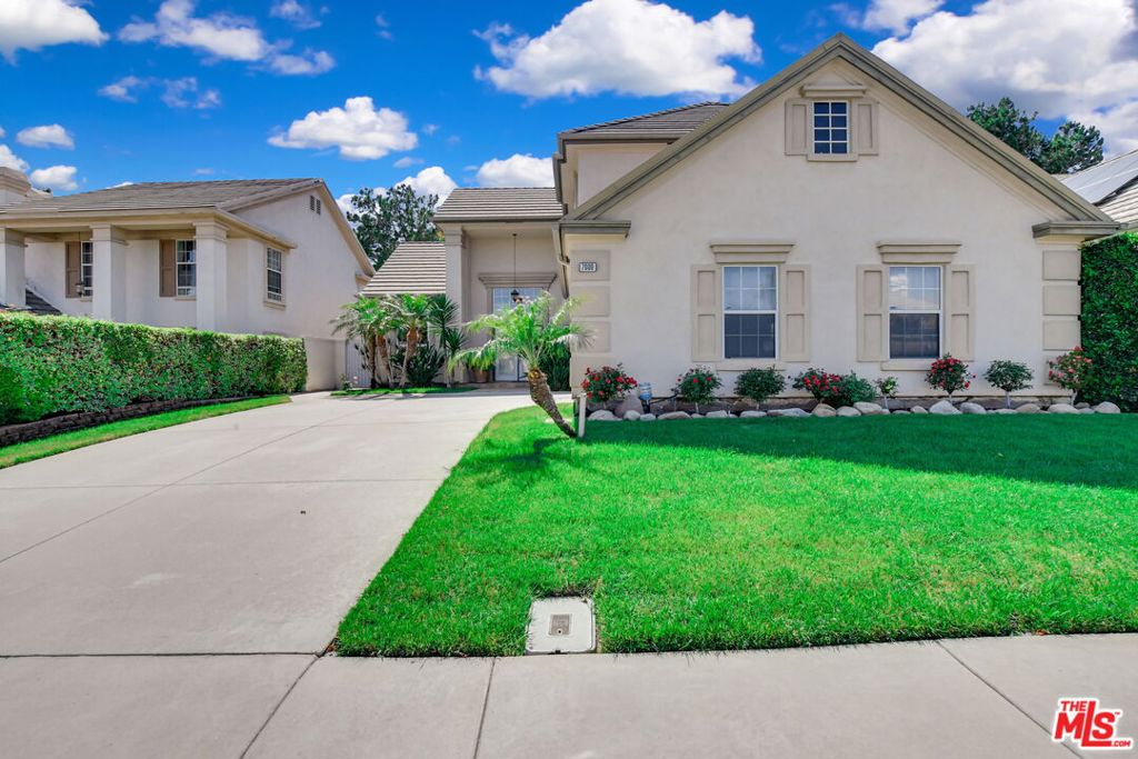 7000 Fabriano Place
