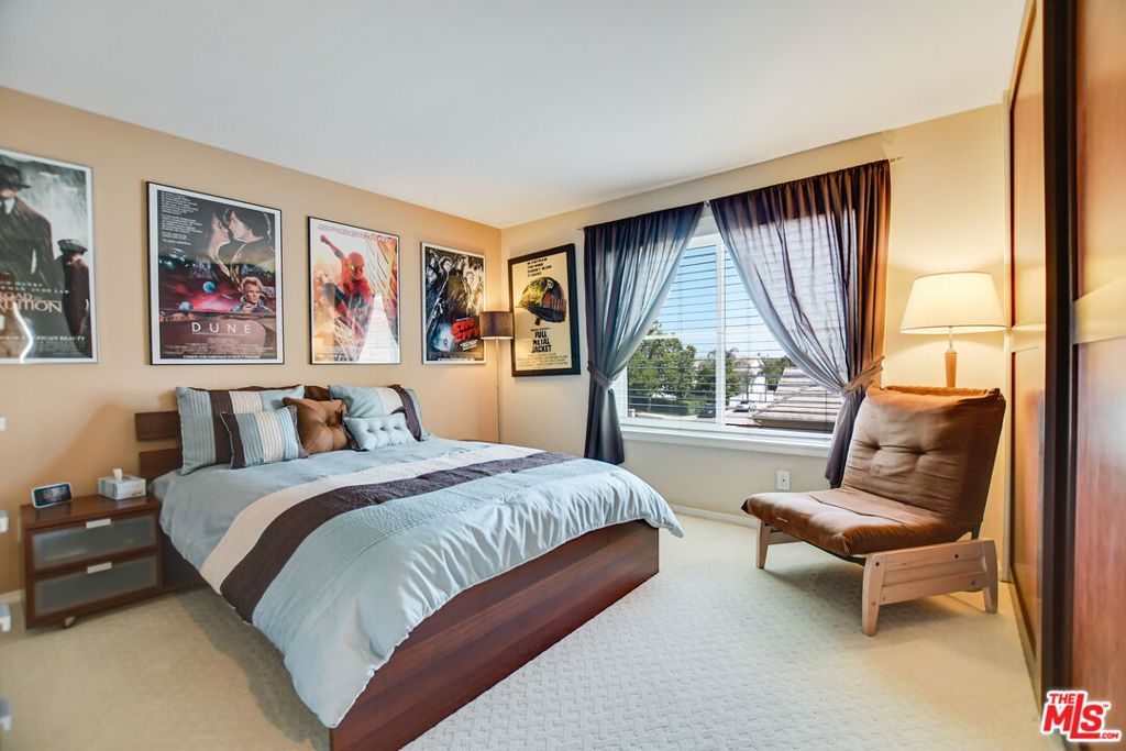 7000 Fabriano Place