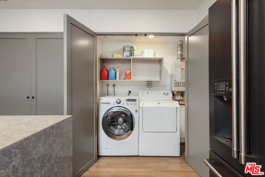 1016 Hancock Avenue Unit: 2 