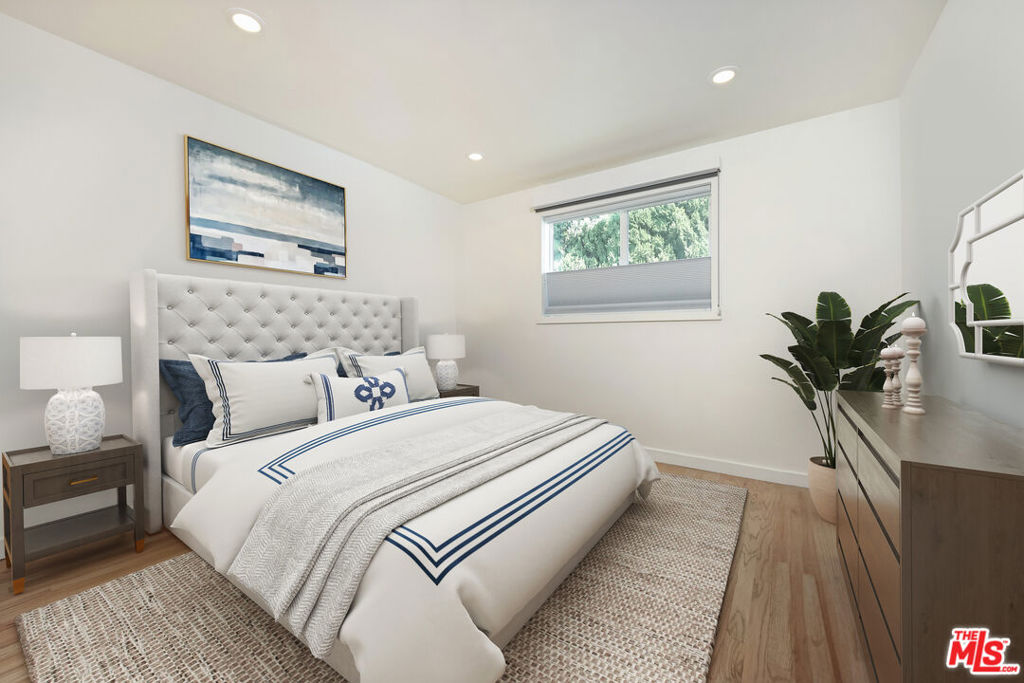 1016 Hancock Avenue Unit: 2 