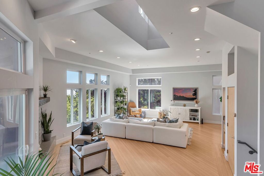 6137 Girvin Drive