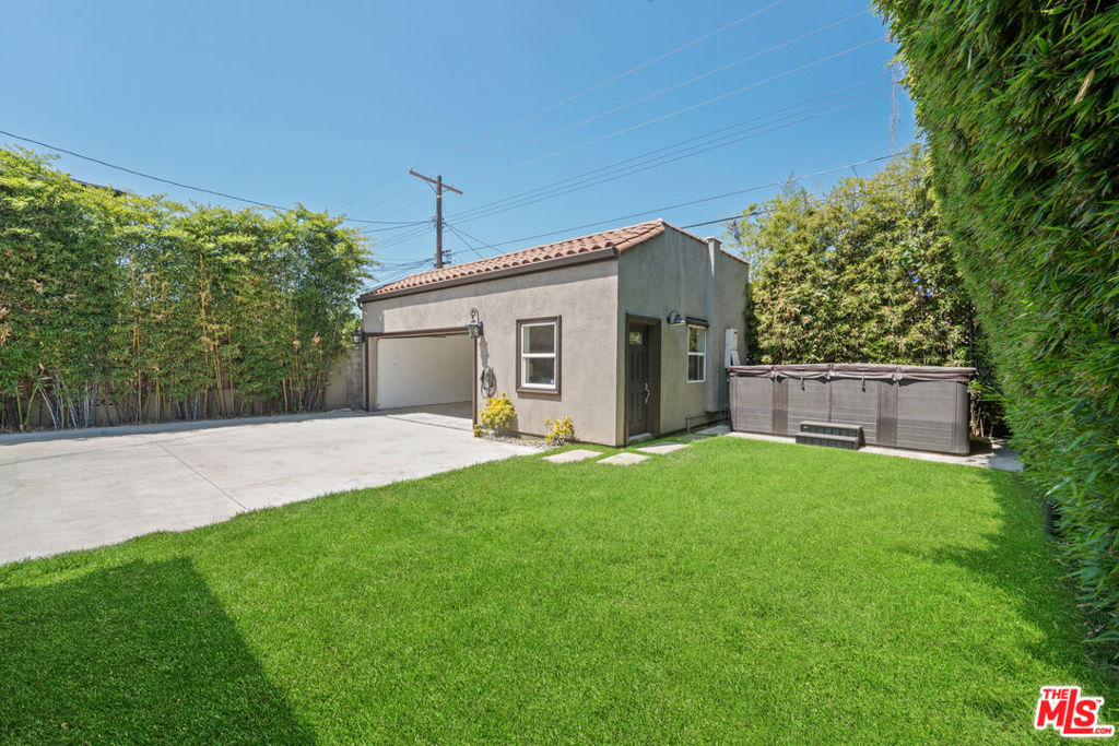 1419 Hauser Boulevard