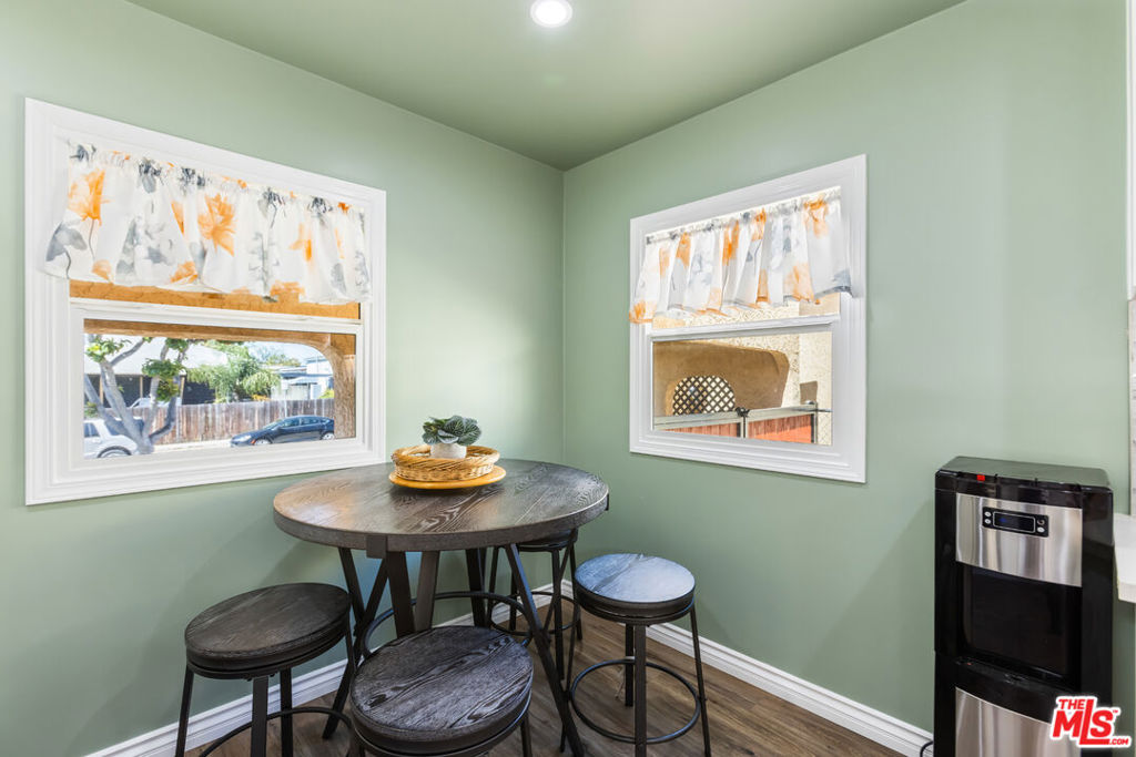 3140 W 74th Street